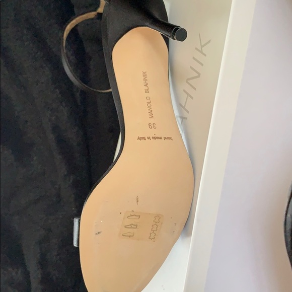 Manolo Blahnik Chaos Heels - Picture 4 of 6